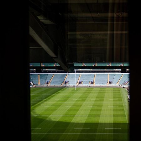 London Twickenham Stadium Hotel, A Member Of Radisson Individuals Bagian luar foto