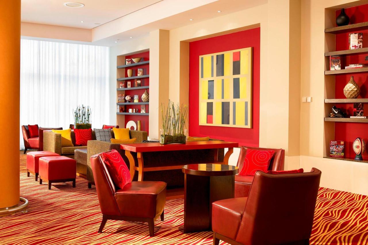 London Twickenham Stadium Hotel, A Member Of Radisson Individuals Bagian luar foto