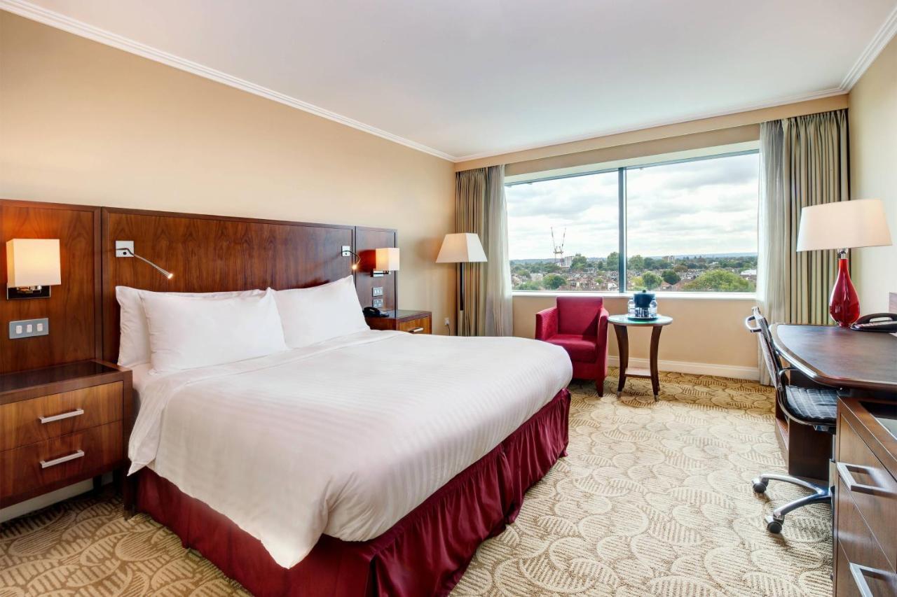 London Twickenham Stadium Hotel, A Member Of Radisson Individuals Bagian luar foto