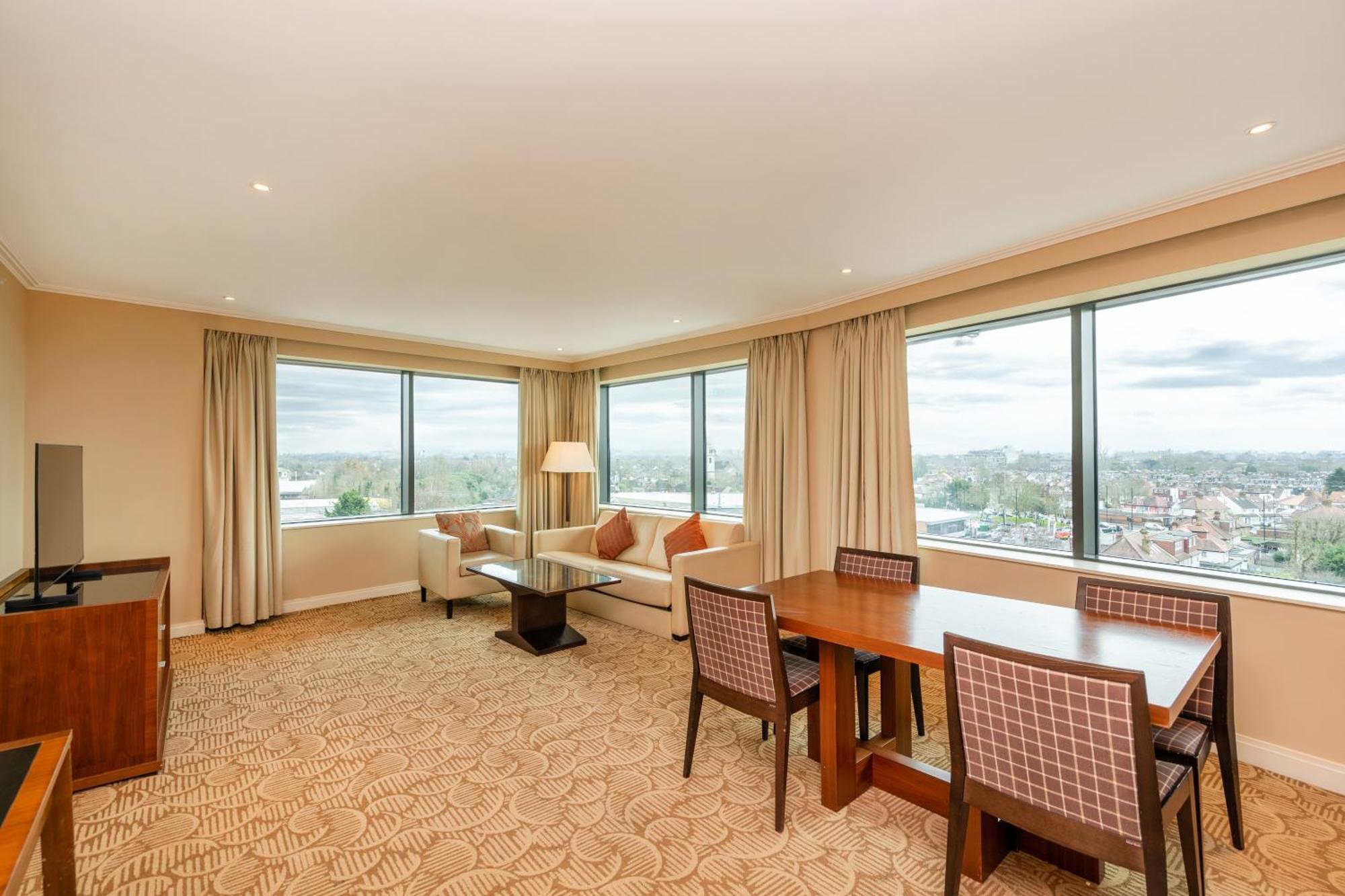 London Twickenham Stadium Hotel, A Member Of Radisson Individuals Bagian luar foto