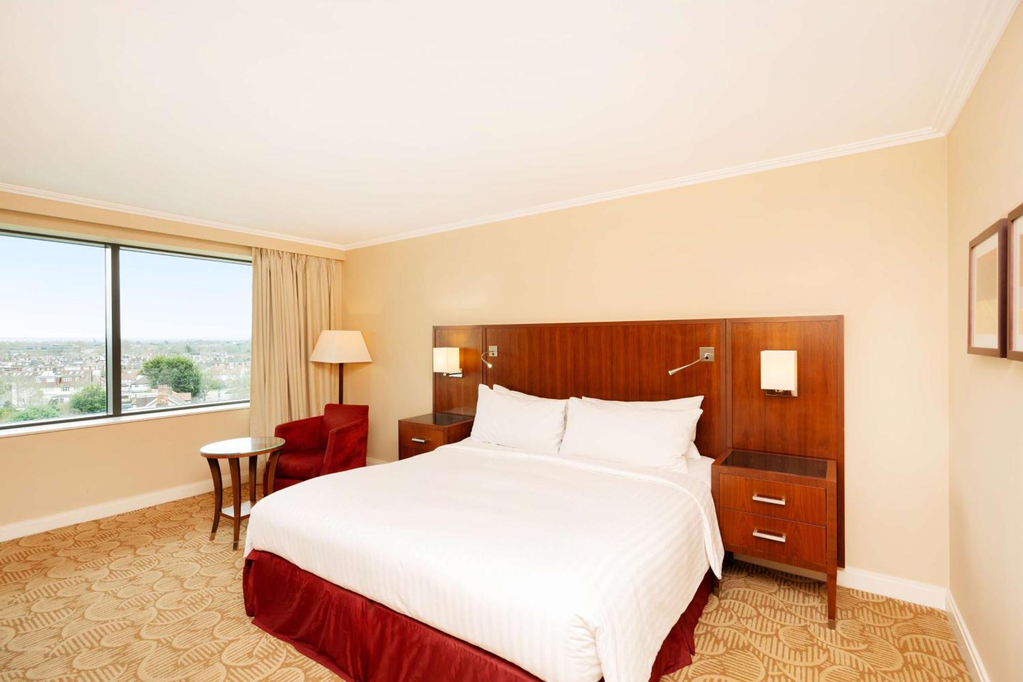 London Twickenham Stadium Hotel, A Member Of Radisson Individuals Bagian luar foto